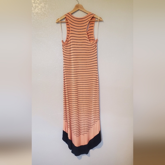 💚5/$25 Olive & Oak High Low Maxi Dress Peach Black Stripe Racerback Size Small - Picture 4 of 5